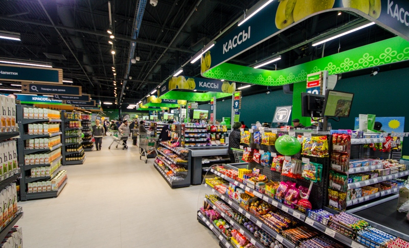 X5 Retail Group открывает фабрику-кухню для сети супермаркетов "Перекресток
